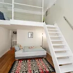Spacious By Opera- 2 Br- 2 Bath- Ac Appartement