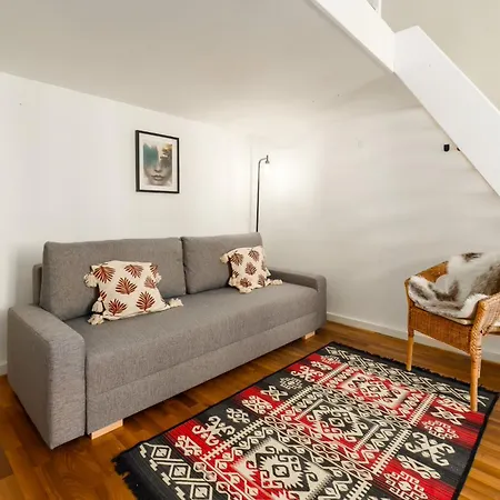 Spacious By Opera- 2 Br- 2 Bath- Ac